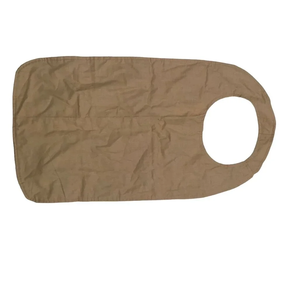 John Deere Men's Rib Eating Bib - Picture 3 of 3